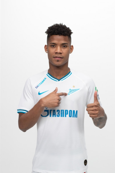 Фотосессия футболистов и тренеров основного состава ФК «Зенит» сезона 2019/20