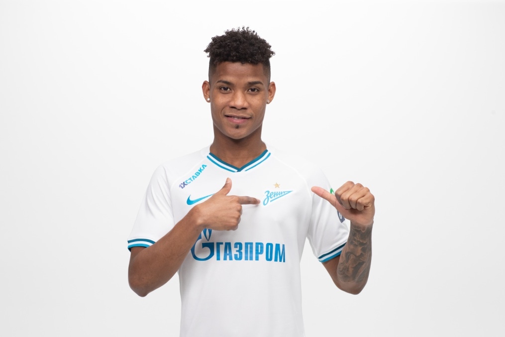 Фотосессия футболистов и тренеров основного состава ФК «Зенит» сезона 2019/20