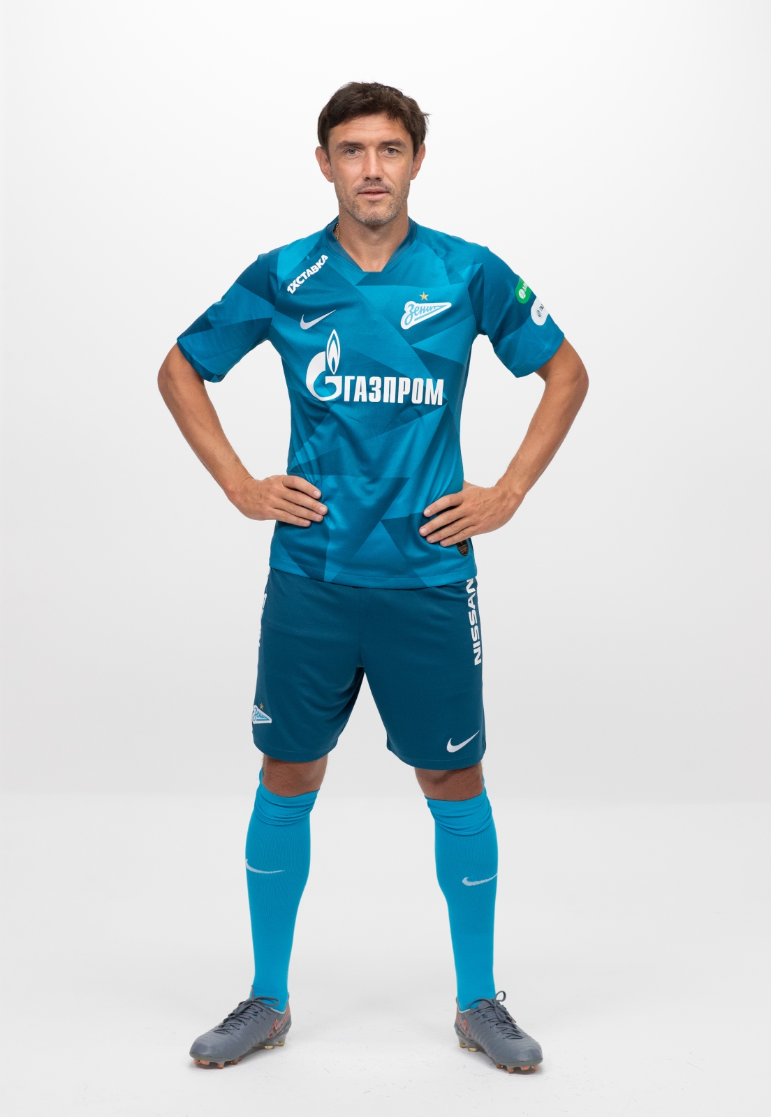 Фотосессия футболистов и тренеров основного состава ФК «Зенит» сезона 2019/20