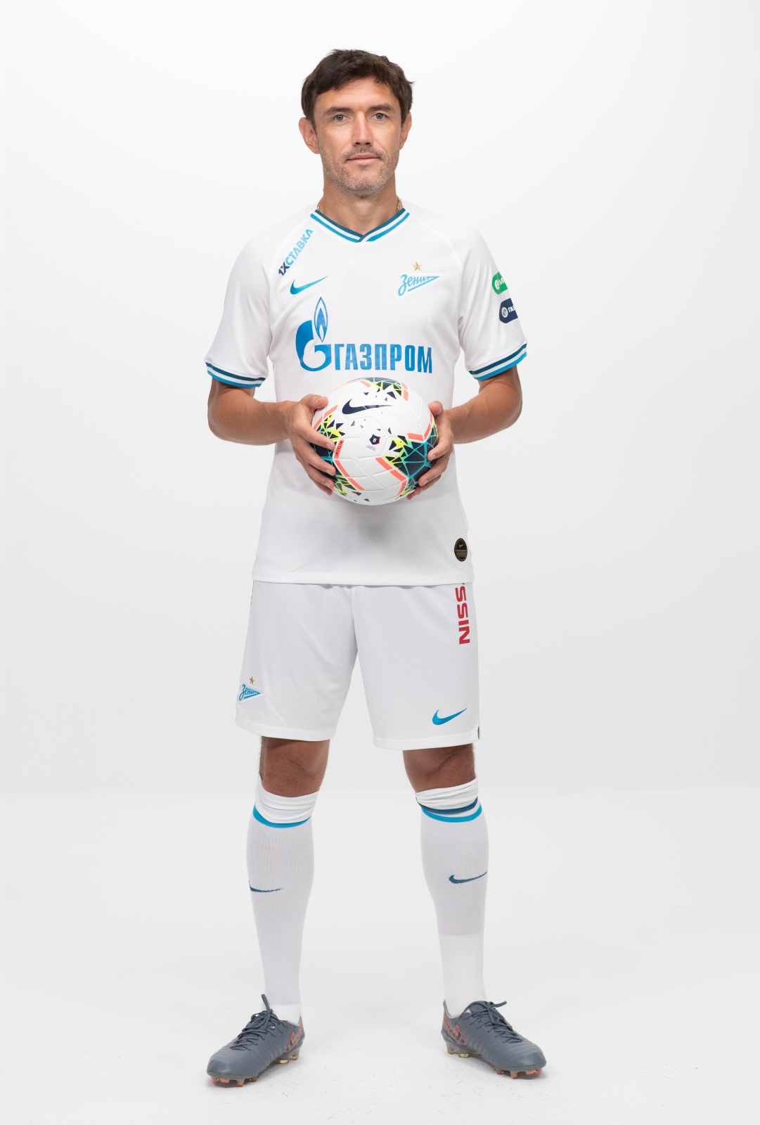 Фотосессия футболистов и тренеров основного состава ФК «Зенит» сезона 2019/20