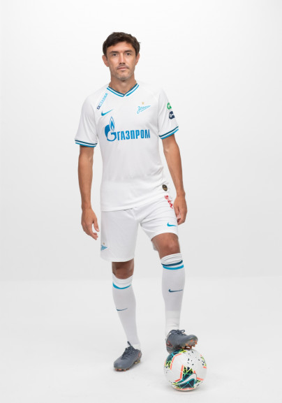 Фотосессия футболистов и тренеров основного состава ФК «Зенит» сезона 2019/20