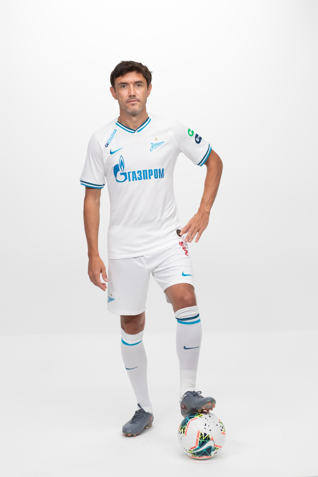 Фотосессия футболистов и тренеров основного состава ФК «Зенит» сезона 2019/20