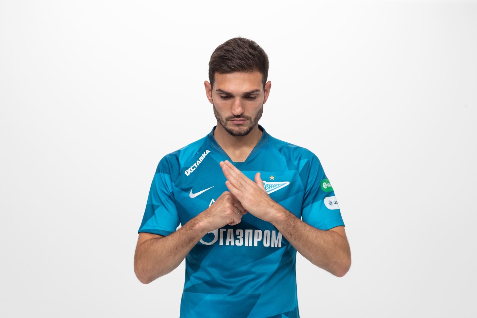 Фотосессия футболистов и тренеров основного состава ФК «Зенит» сезона 2019/20