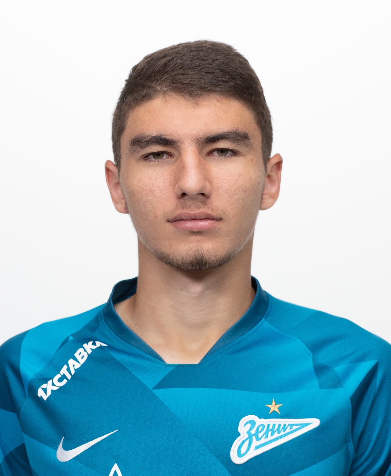 Фотосессия футболистов и тренеров основного состава ФК «Зенит» сезона 2019/20