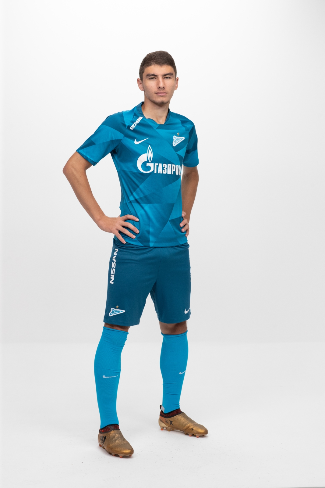 Фотосессия футболистов и тренеров основного состава ФК «Зенит» сезона 2019/20