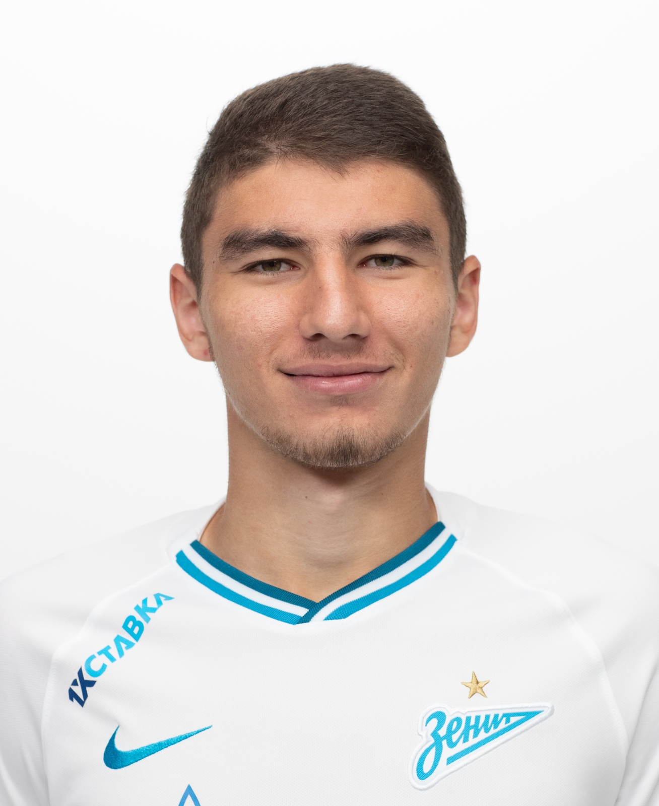 Фотосессия футболистов и тренеров основного состава ФК «Зенит» сезона 2019/20