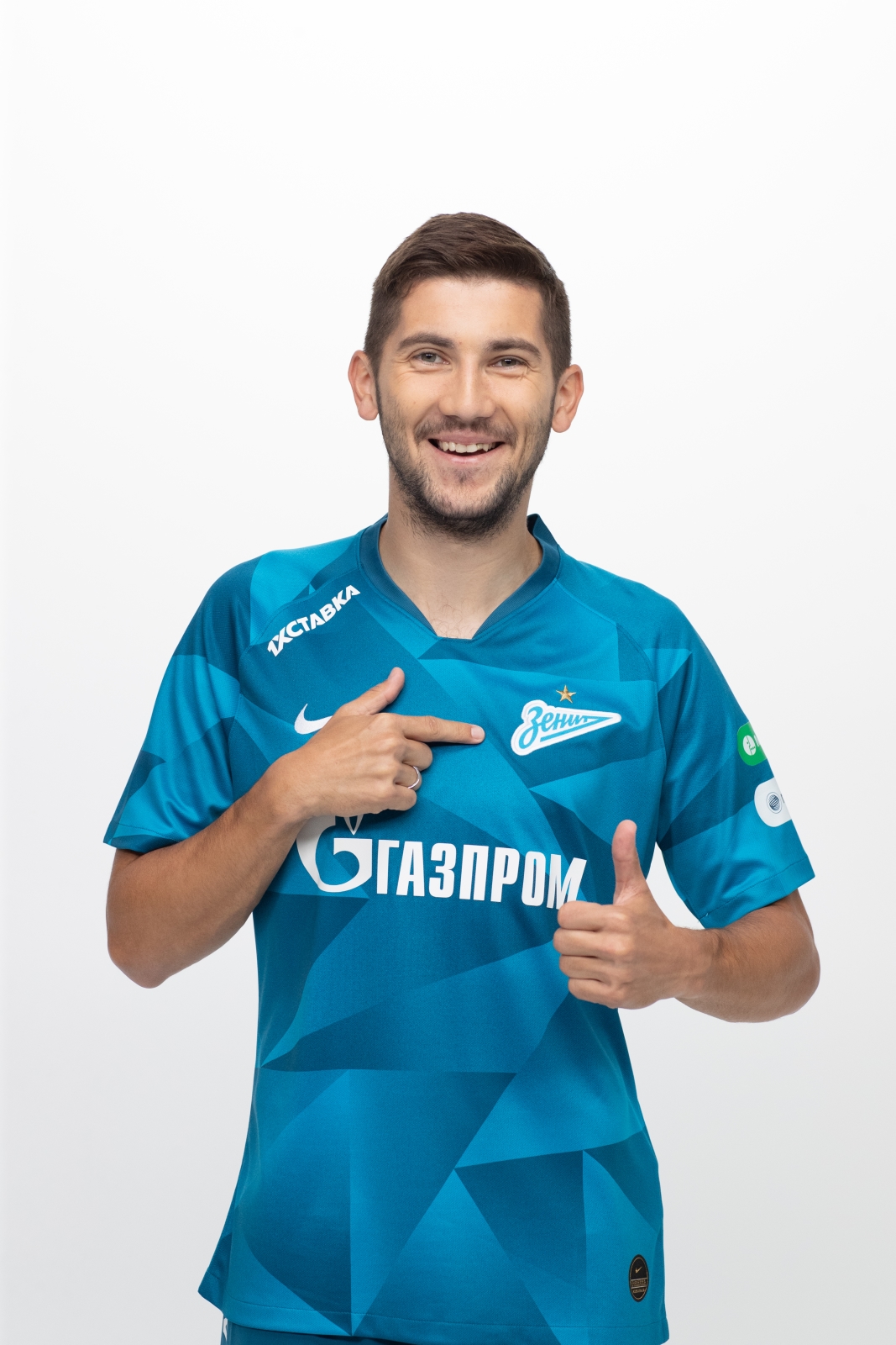 Фотосессия футболистов и тренеров основного состава ФК «Зенит» сезона 2019/20