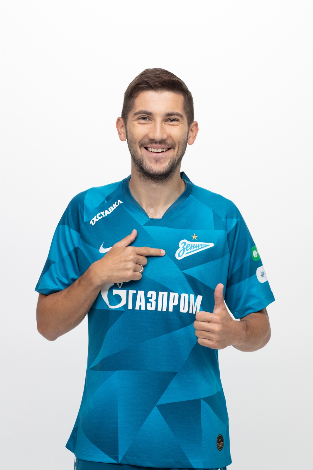 Фотосессия футболистов и тренеров основного состава ФК «Зенит» сезона 2019/20