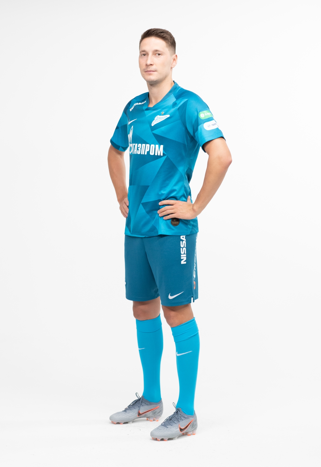 Фотосессия футболистов и тренеров основного состава ФК «Зенит» сезона 2019/20