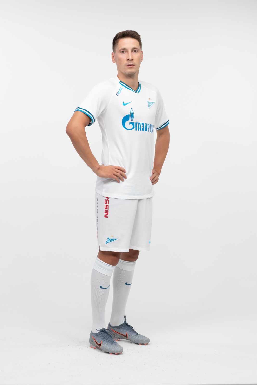 Фотосессия футболистов и тренеров основного состава ФК «Зенит» сезона 2019/20