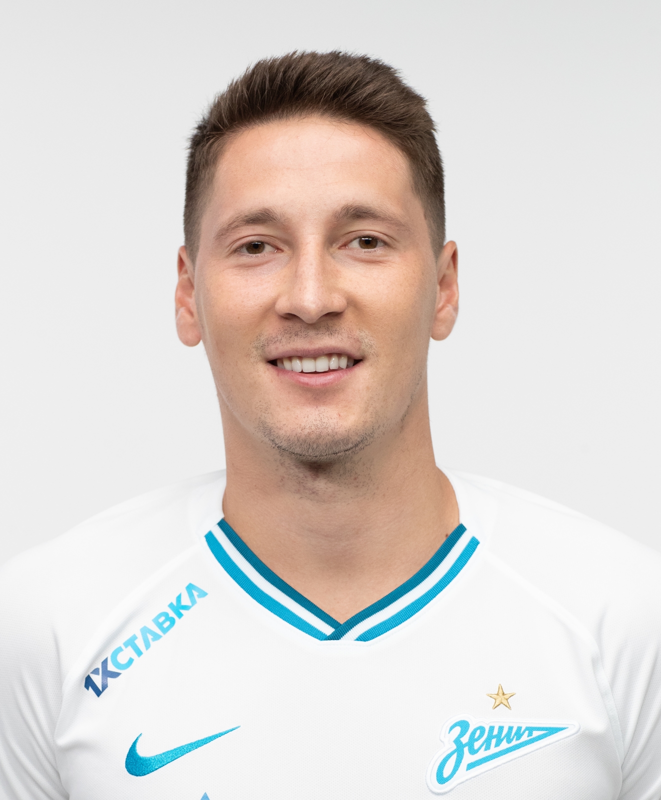 Фотосессия футболистов и тренеров основного состава ФК «Зенит» сезона 2019/20