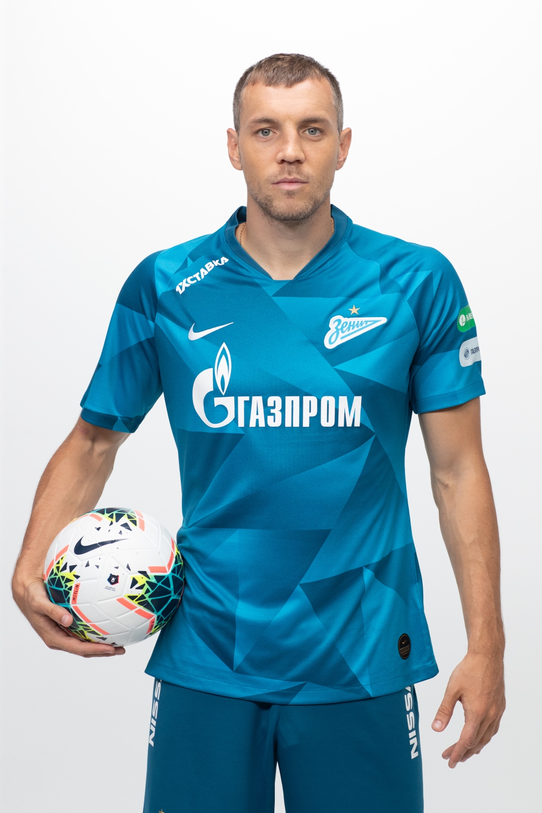 Фотосессия футболистов и тренеров основного состава ФК «Зенит» сезона 2019/20