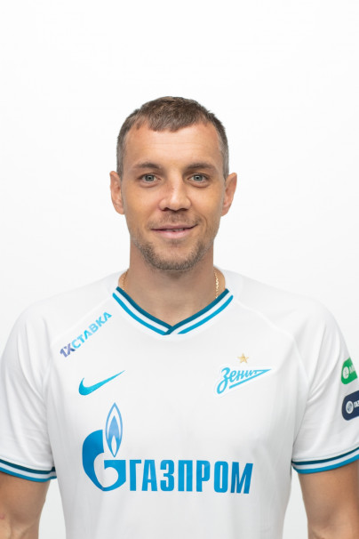 Фотосессия футболистов и тренеров основного состава ФК «Зенит» сезона 2019/20