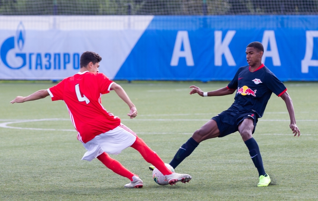 Турнир памяти заслуженного тренера СССР Юрия Андреевича Морозова, первый день