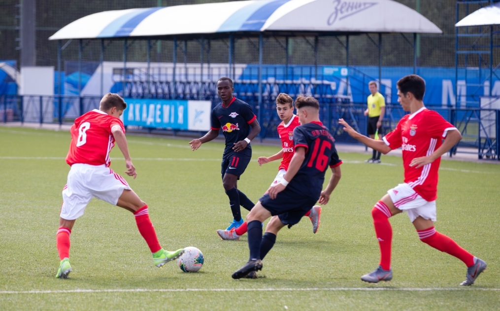 Турнир памяти заслуженного тренера СССР Юрия Андреевича Морозова, первый день