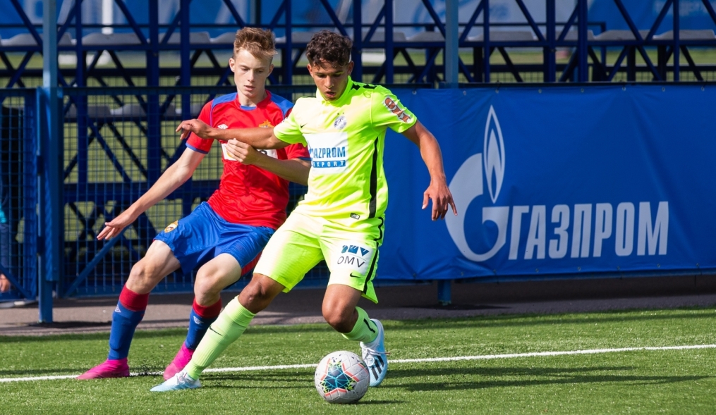 Турнир памяти заслуженного тренера СССР Юрия Андреевича Морозова, первый день