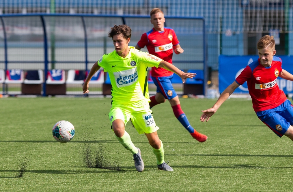 Турнир памяти заслуженного тренера СССР Юрия Андреевича Морозова, первый день