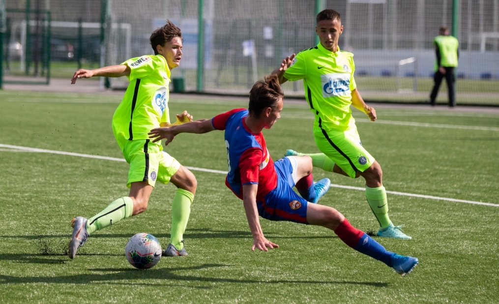 Турнир памяти заслуженного тренера СССР Юрия Андреевича Морозова, первый день