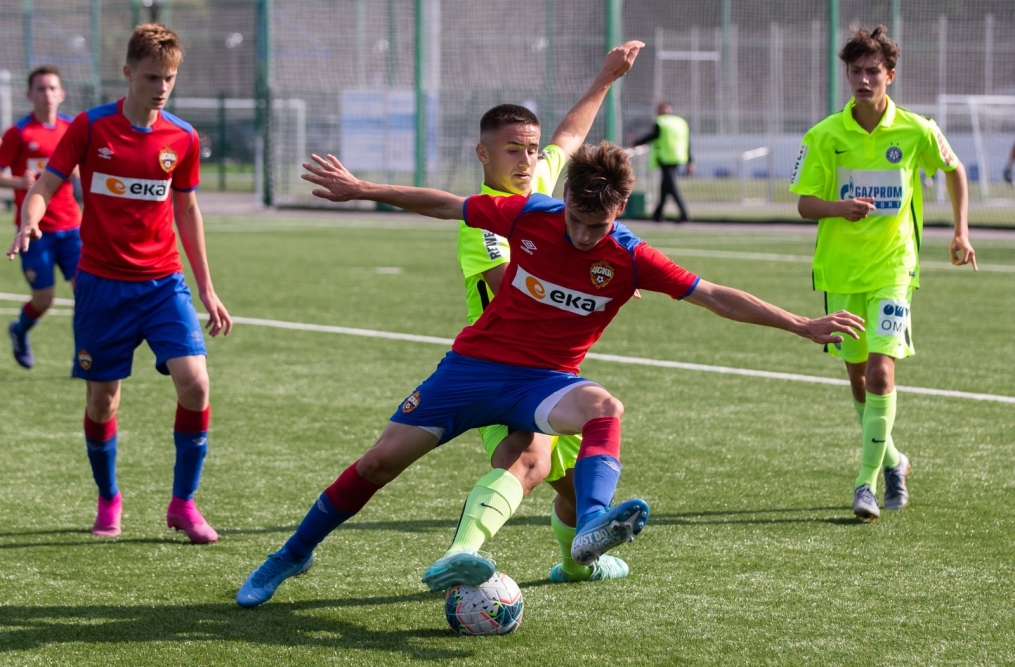 Турнир памяти заслуженного тренера СССР Юрия Андреевича Морозова, первый день