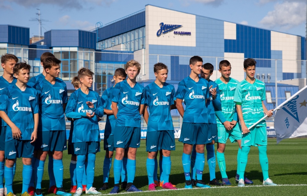 Турнир памяти заслуженного тренера СССР Юрия Андреевича Морозова, первый день