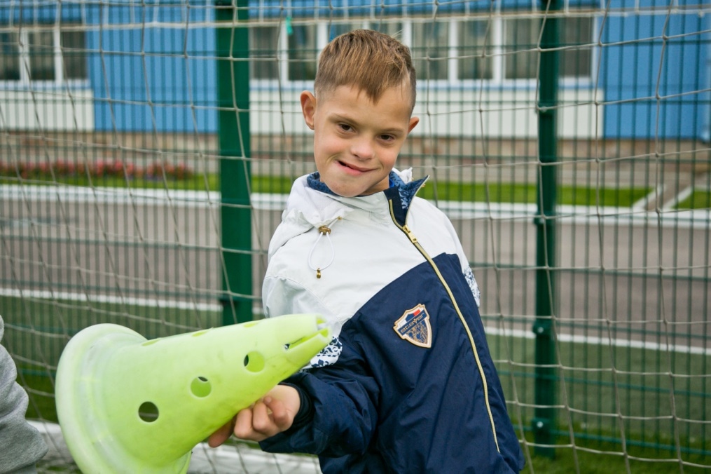Воспитанники Даун-центра в Академии ФК «Зенит»
