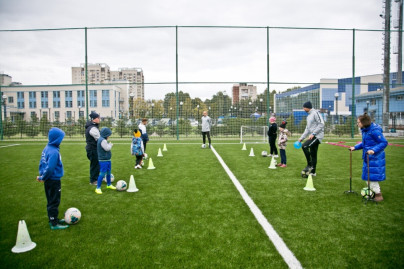 Воспитанники Даун-центра в Академии ФК «Зенит»