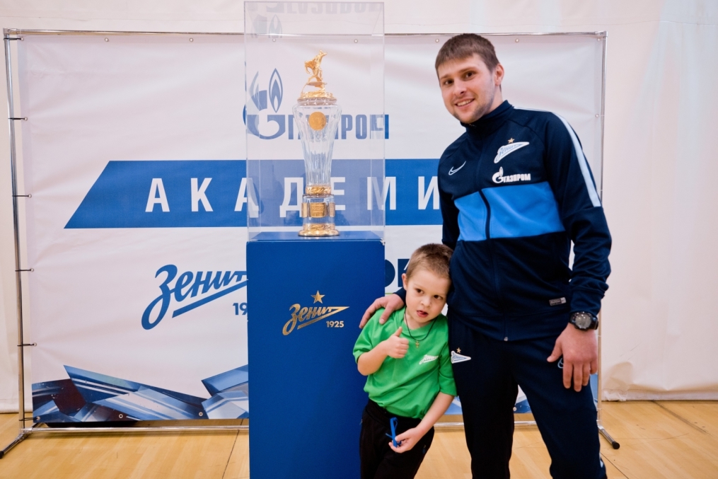 Мастер-класс от воспитанников Академии и демонстрация Кубка РПЛ в Филиале в Кировске