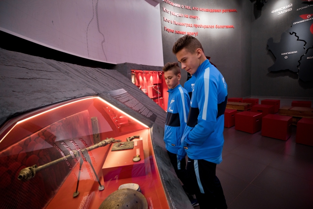 Мастер-класс от воспитанников Академии и демонстрация Кубка РПЛ в Филиале в Кировске