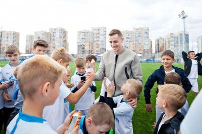 Лука Джорджевич посетил тренировку детей из летнего лагеря Академии