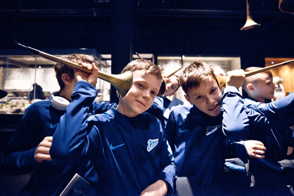 Команда Академии ФК «Зенит» в музее РЖД