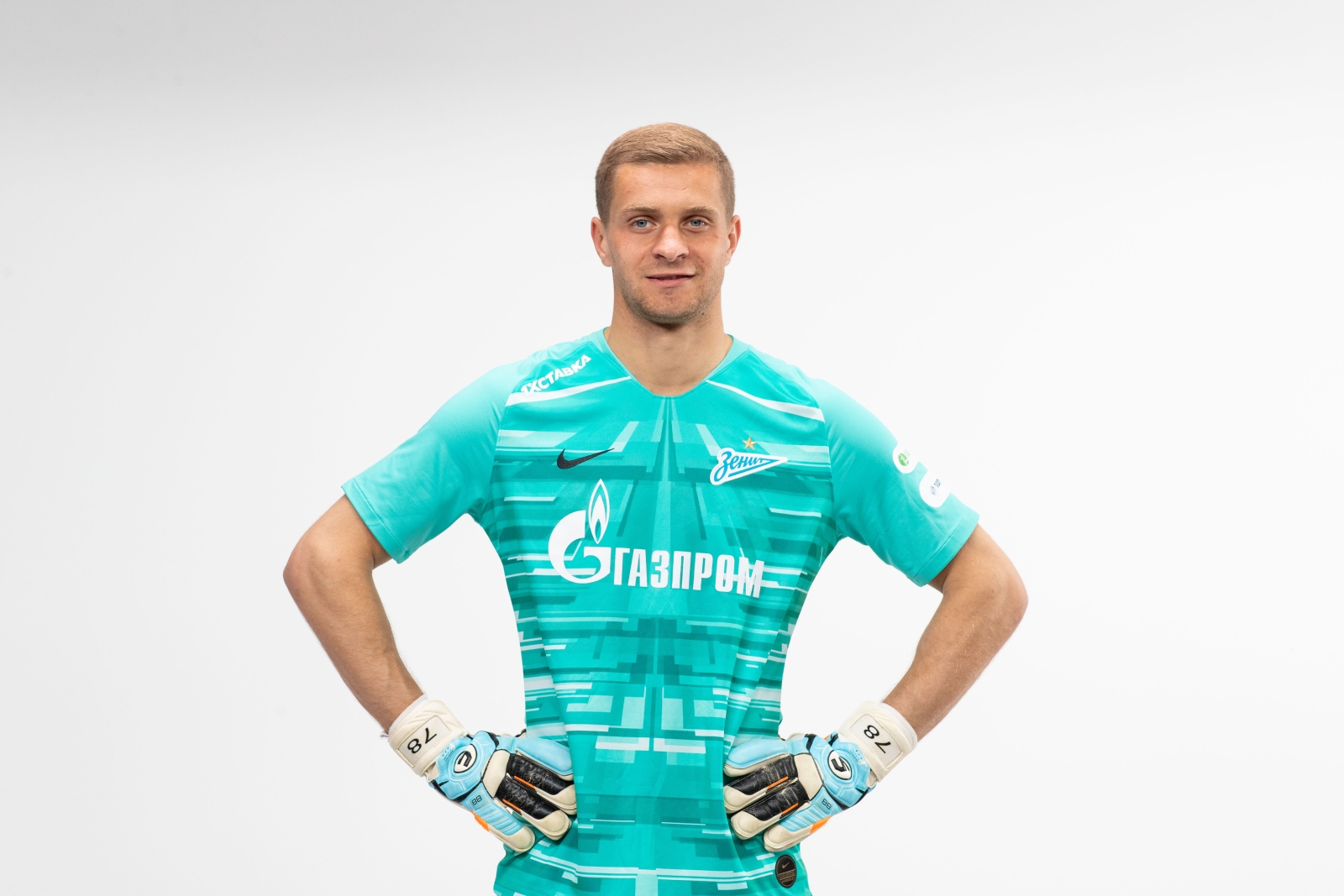 Фотосессия футболистов и тренеров основного состава ФК «Зенит» сезона 2019/20