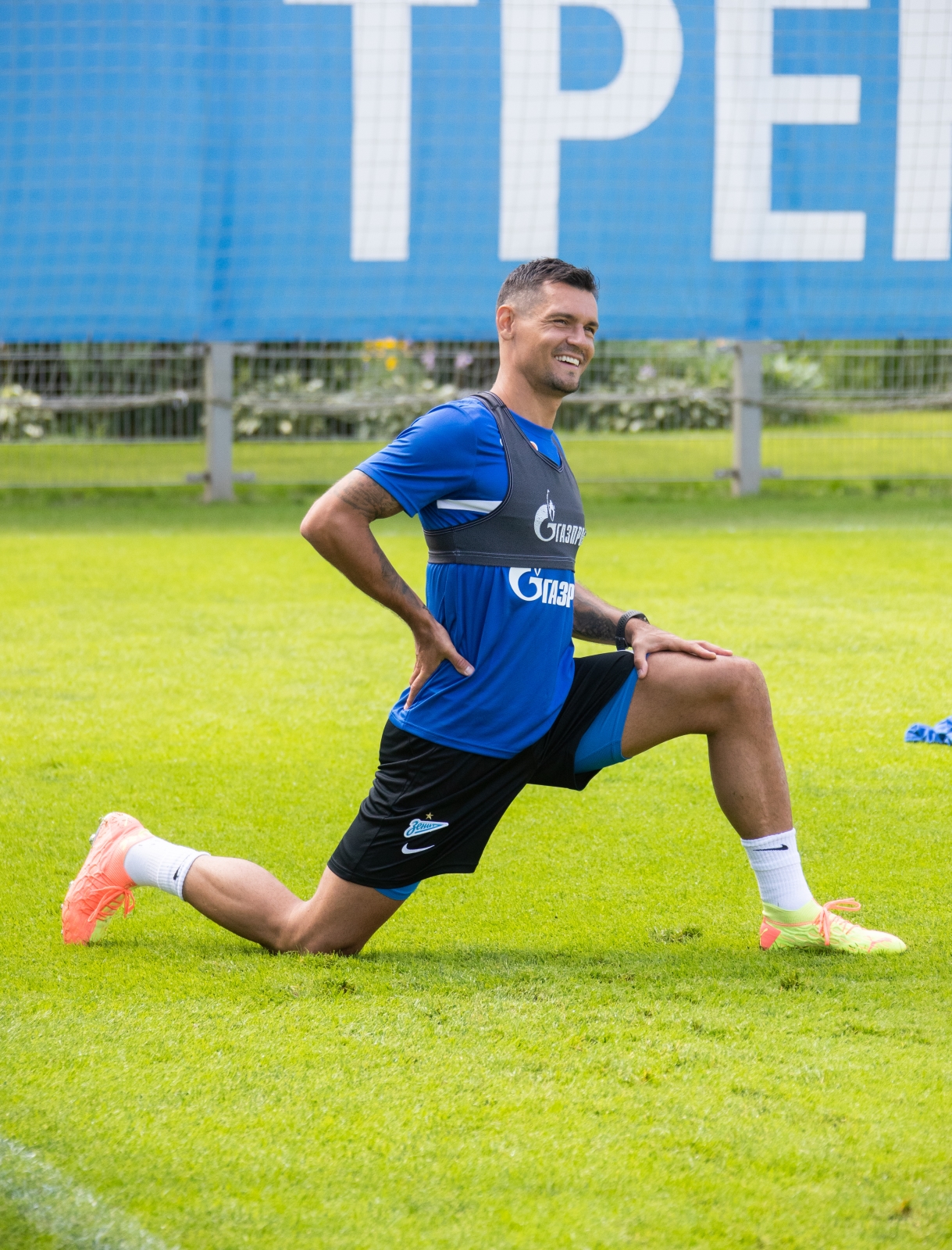 Первый день Деяна Ловрена в «Газпром»-тренировочном центре