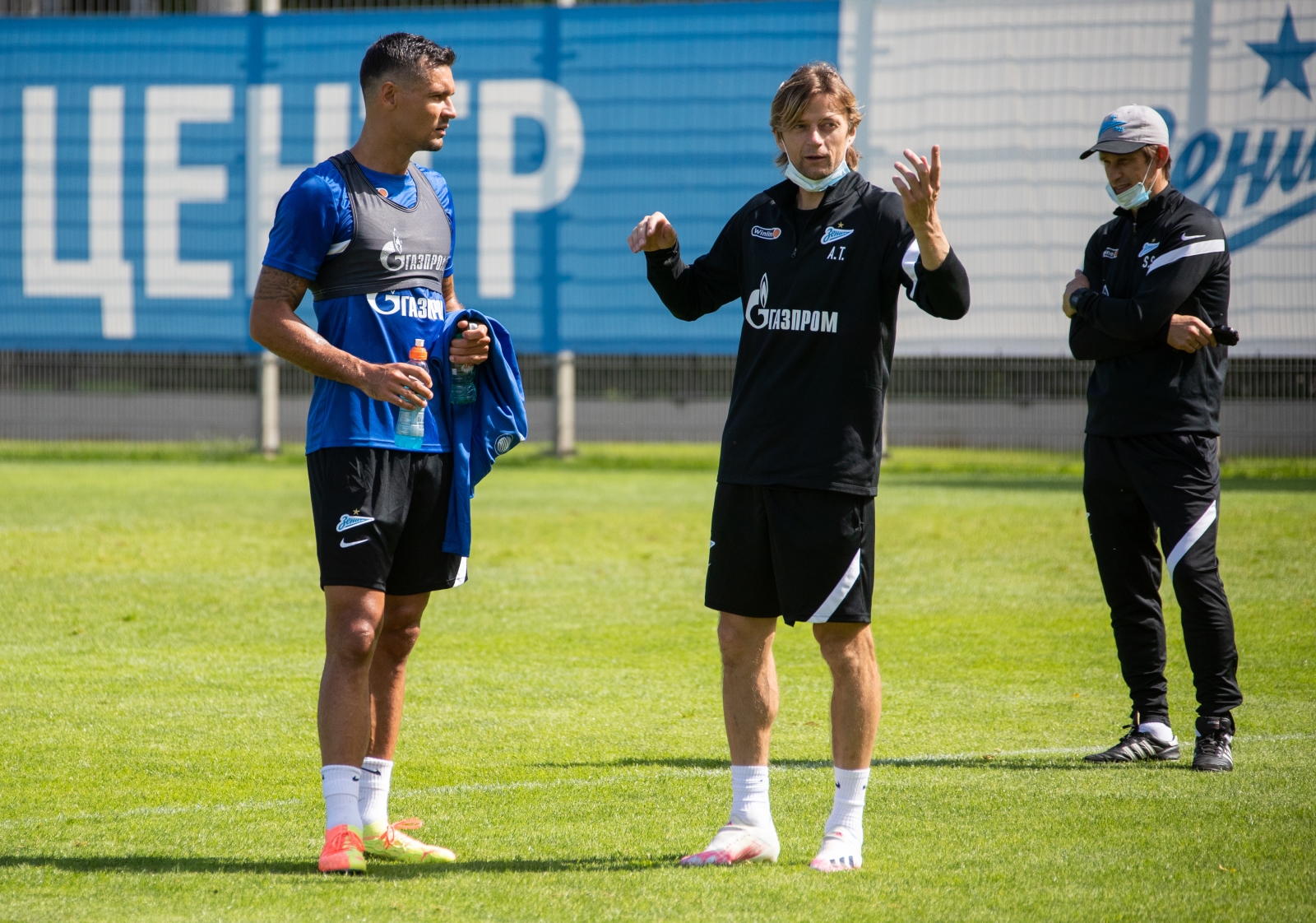 Первый день Деяна Ловрена в «Газпром»-тренировочном центре