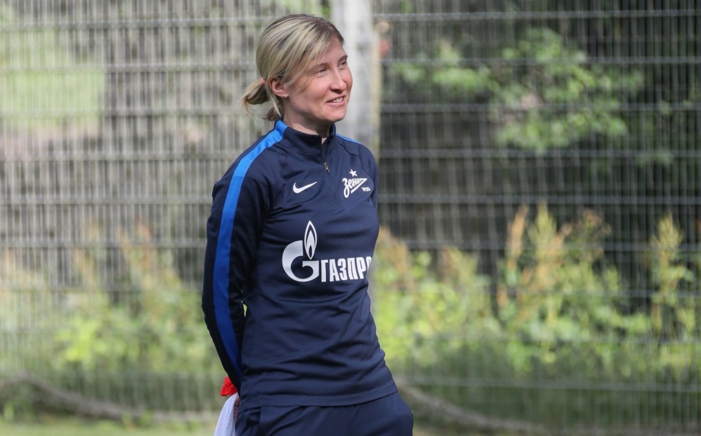 Тренировка женской футбольной команды «Зенит» перед матчем с «Локомотивом»