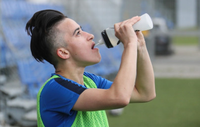 Тренировка женской футбольной команды «Зенит» перед матчем с «Локомотивом»