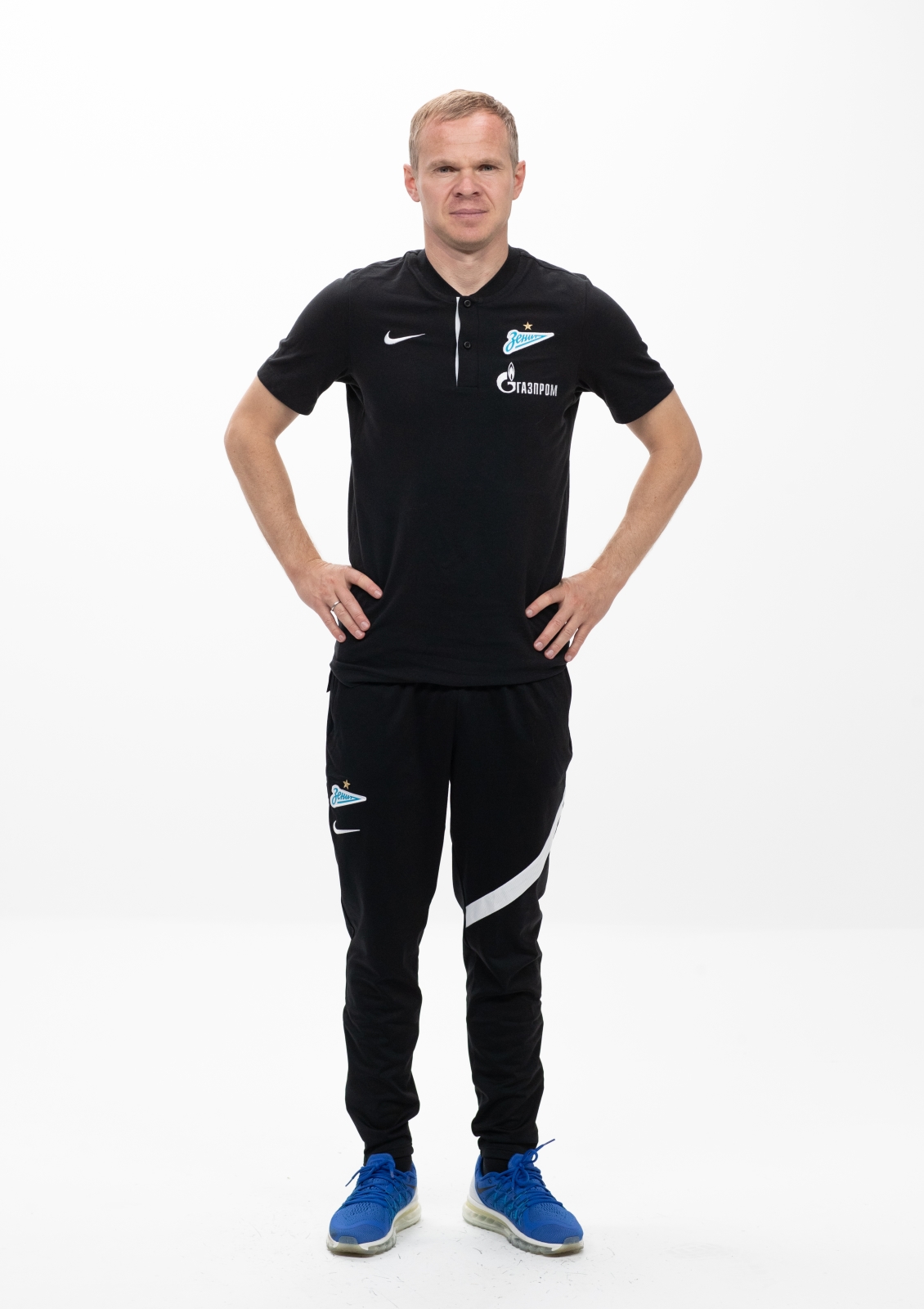 Фотосессия футболистов и тренеров основного состава ФК «Зенит» сезона 2020/21