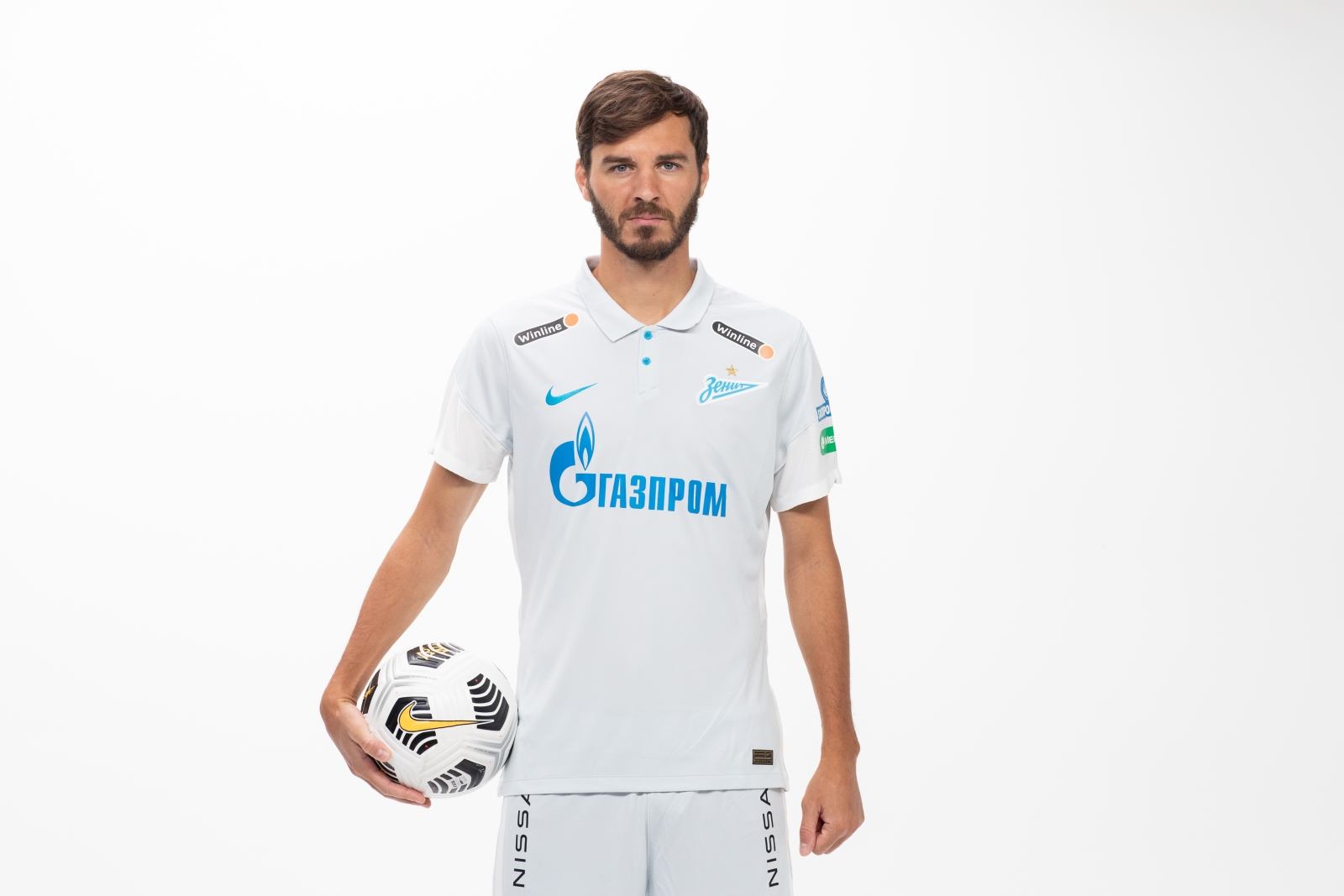 Фотосессия футболистов и тренеров основного состава ФК «Зенит» сезона 2020/21