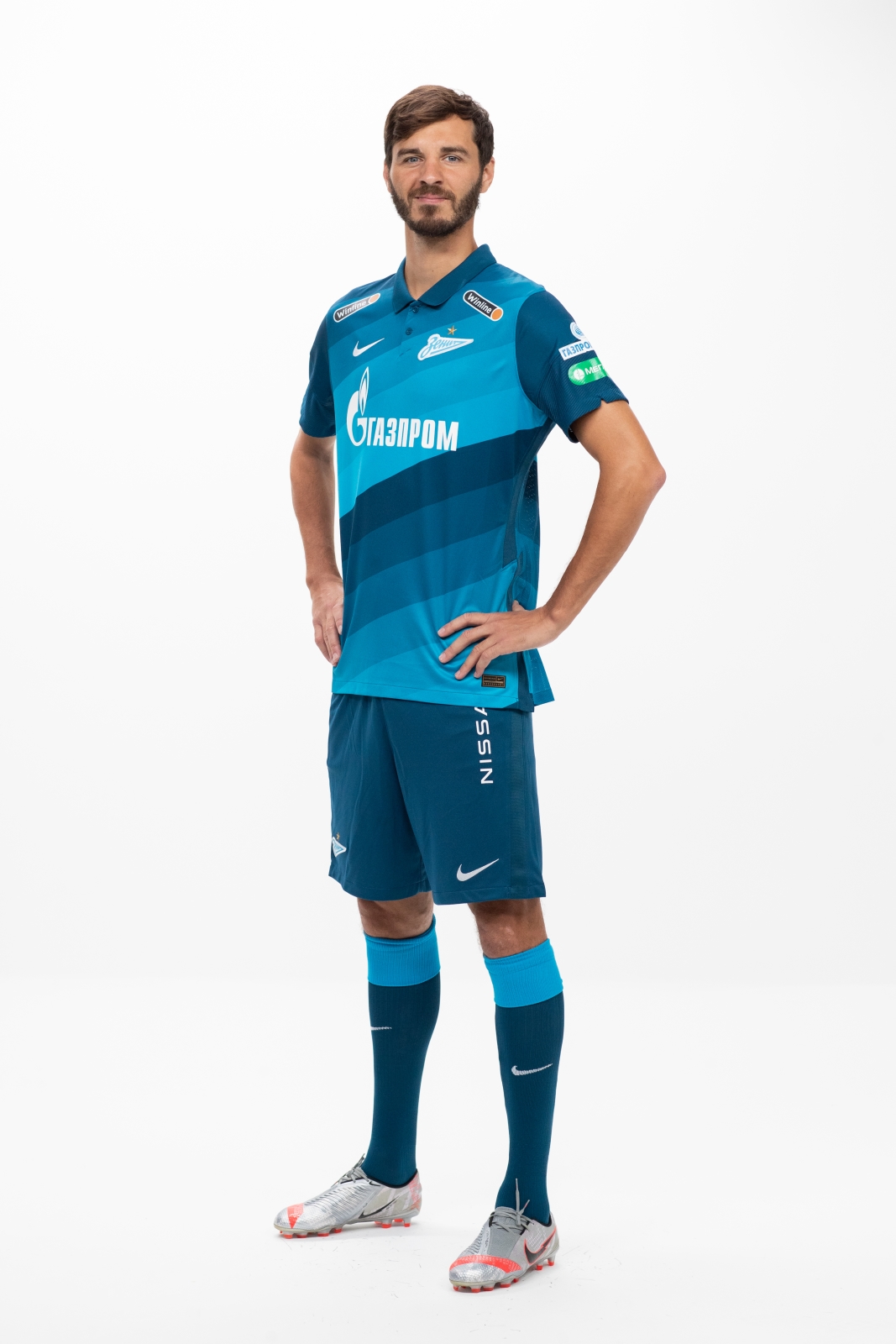 Фотосессия футболистов и тренеров основного состава ФК «Зенит» сезона 2020/21