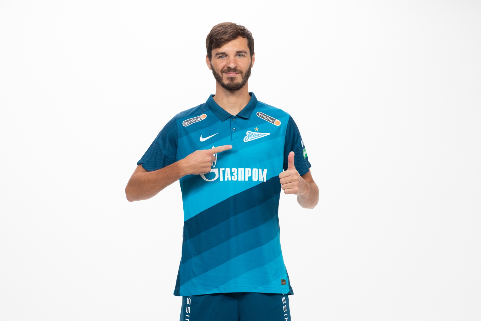 Фотосессия футболистов и тренеров основного состава ФК «Зенит» сезона 2020/21