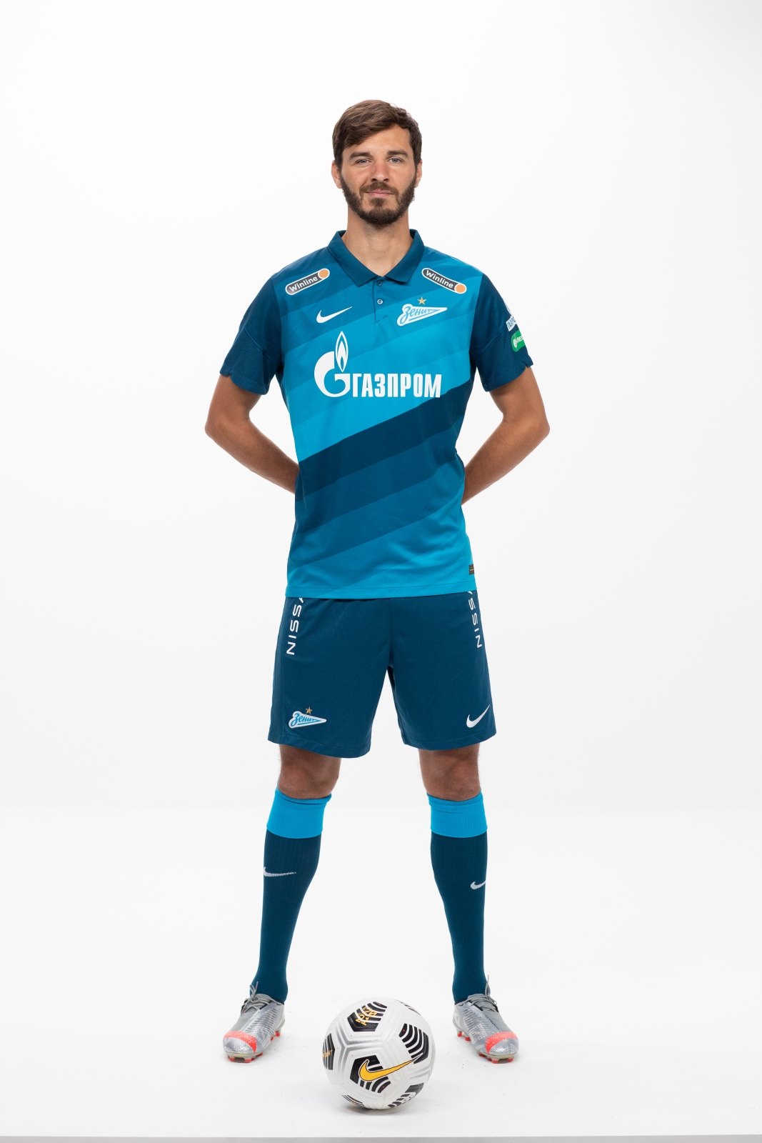 Фотосессия футболистов и тренеров основного состава ФК «Зенит» сезона 2020/21