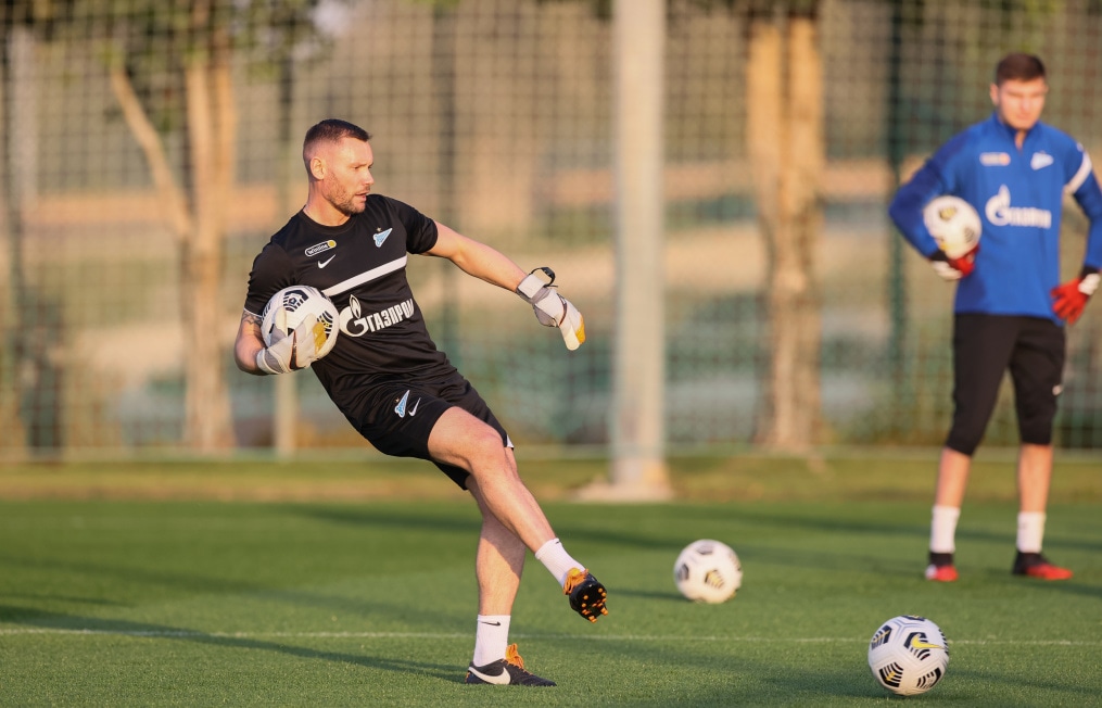 «Газпром»-тренировочные сборы «Зенита» в Дубае: 17 января, вечерняя тренировка