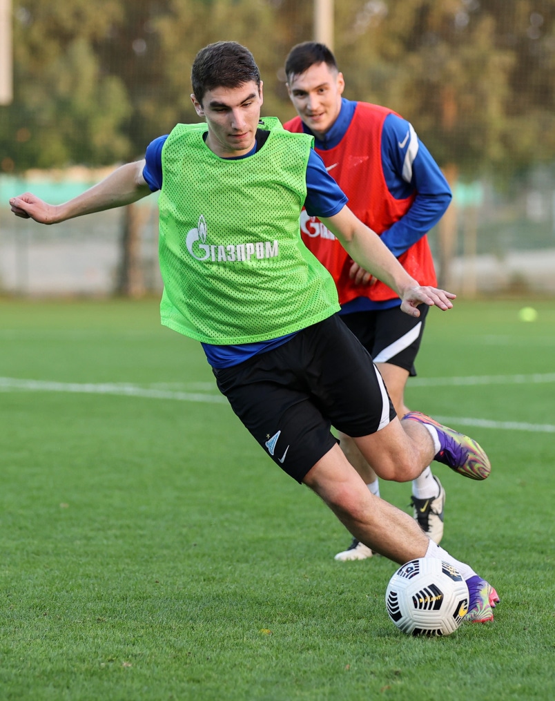 «Газпром»-тренировочные сборы «Зенита» в Дубае: 19 января, вечерняя тренировка