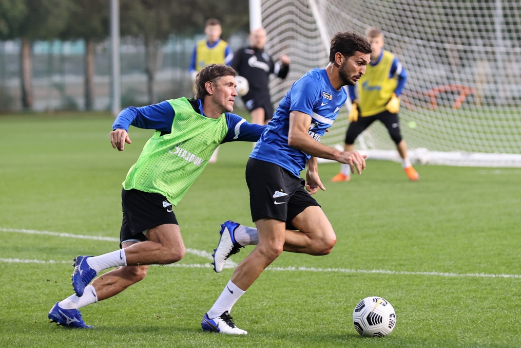 «Газпром»-тренировочные сборы «Зенита» в Дубае: 19 января, вечерняя тренировка