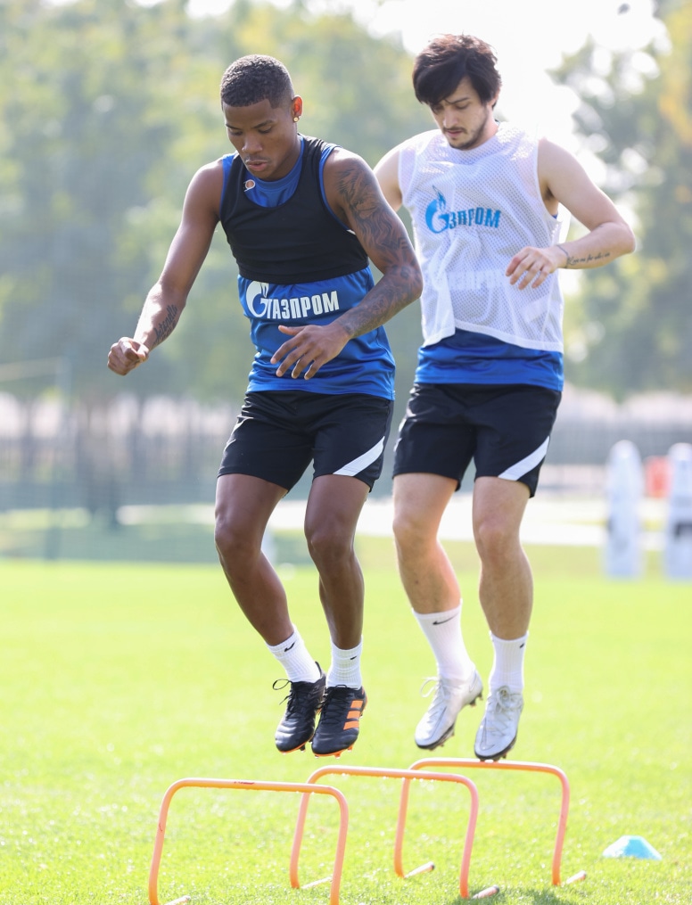 «Газпром»-тренировочные сборы «Зенита» в Дубае: 20 января, утренняя тренировка