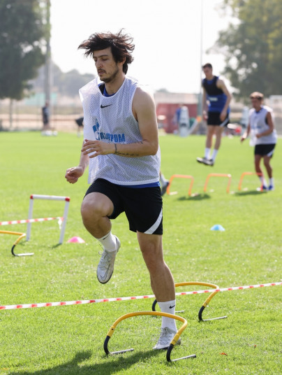 «Газпром»-тренировочные сборы «Зенита» в Дубае: 20 января, утренняя тренировка