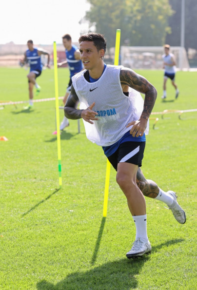 «Газпром»-тренировочные сборы «Зенита» в Дубае: 20 января, утренняя тренировка