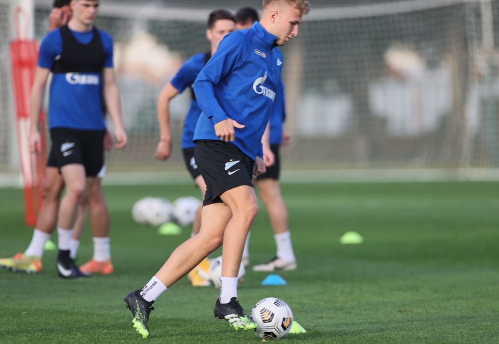 «Газпром»-тренировочные сборы «Зенита» в Дубае: 23 января, вечерняя тренировка