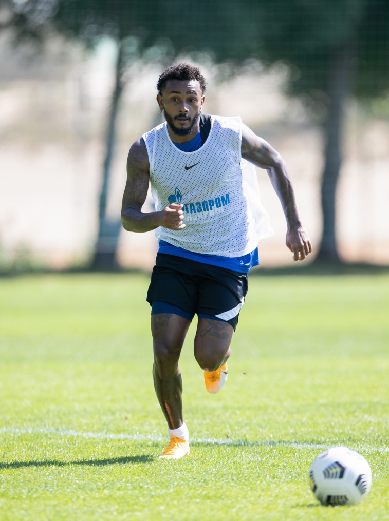 «Газпром»-тренировочные сборы «Зенита» в Дубае: 01 февраля, утренняя тренировка