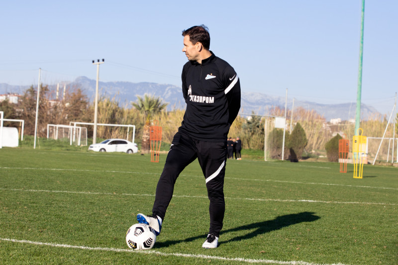 Сборы «Зенита»-м в Турции: 5 февраля, вечерняя тренировка