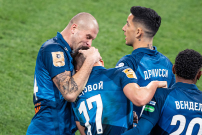 Тинькофф Российская Премьер-Лига 2020/21, «Зенит» — «Химки»
